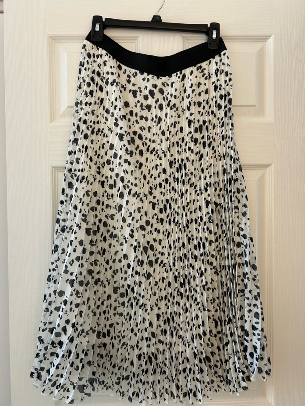 WD.NY Black and White Pleated Animal Print Midi Skirt